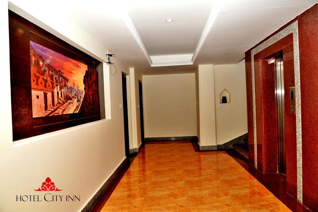 Hotel City Inn - Mountain View Покхара Экстерьер фото