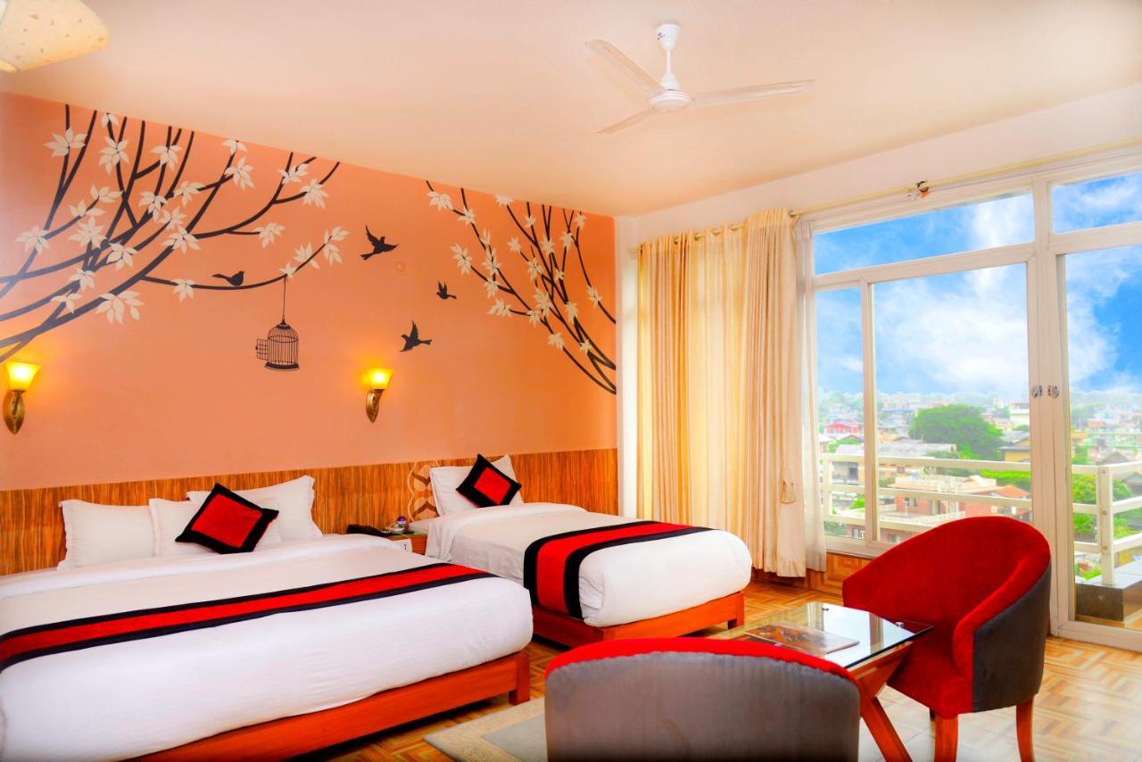 Hotel City Inn - Mountain View Покхара Экстерьер фото